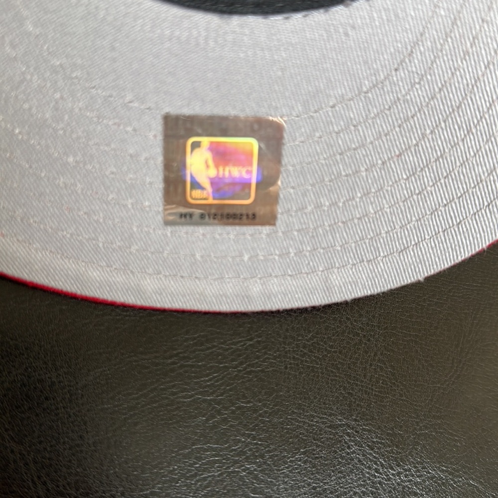 Chicago Bulls Hardwood Classics New Era 9Fifty youth snap back flat brim hat - Picture 9 of 16